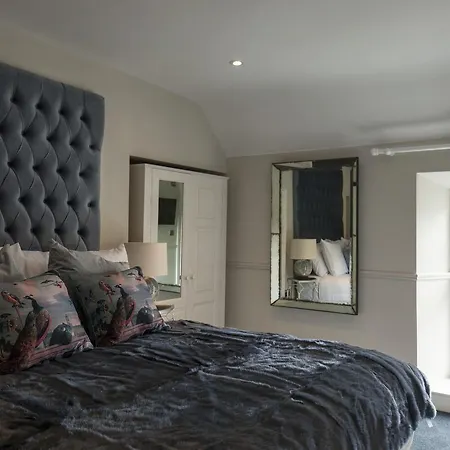 The At Bardons Lodge Kilcullen