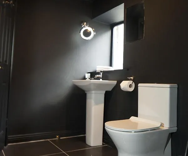 The At Bardons * Kilcullen