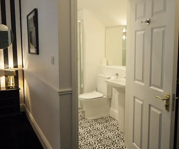 The At Bardons * Kilcullen